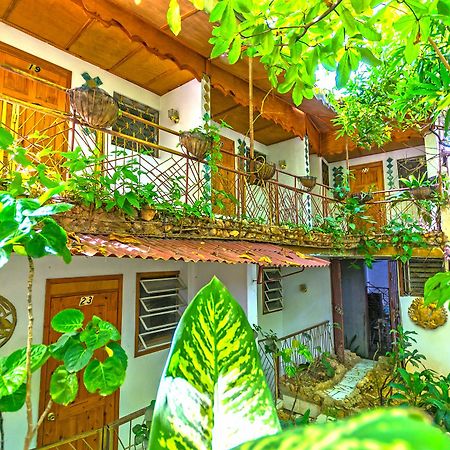 Pacot Breeze Hotel Musseau Exterior foto