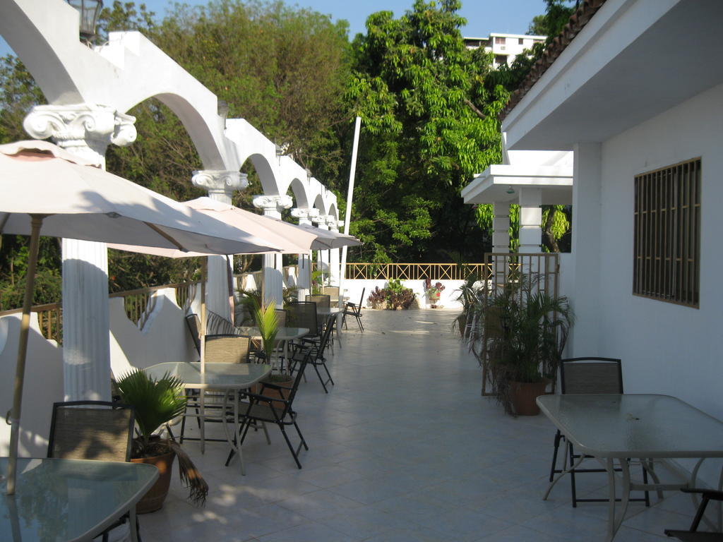 Pacot Breeze Hotel Musseau Exterior foto