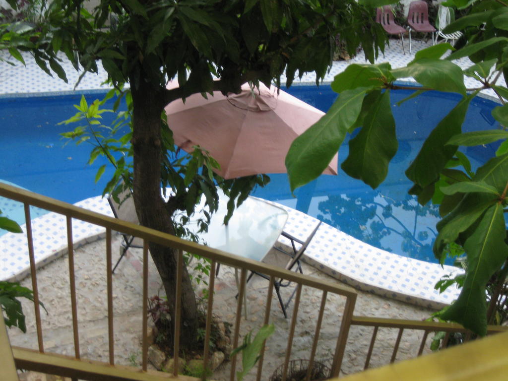 Pacot Breeze Hotel Musseau Exterior foto